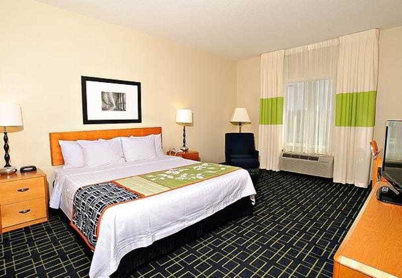 Comfort Inn & Suites Akron South Cameră foto