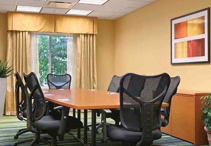 Comfort Inn & Suites Akron South Facilități foto