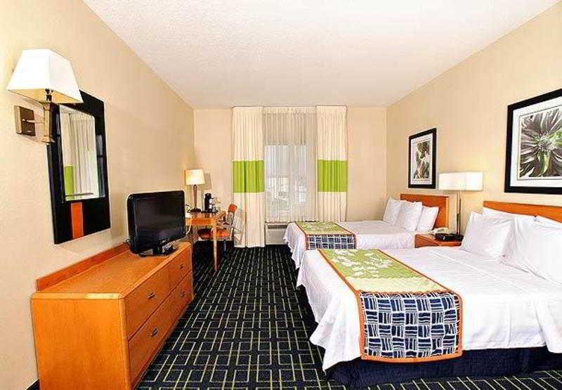 Comfort Inn & Suites Akron South Cameră foto